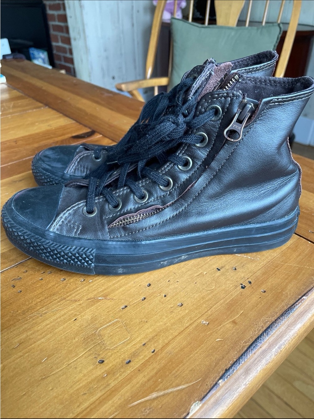 High-Top Lace-Up Sneakers with Side Zipper - Black
